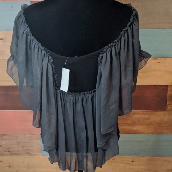 NWT SMALL black and gray blouse - Picture 3 of 6